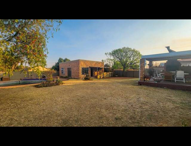 5 BEDROOM HOUSE FOR SALE IN ELSPARK